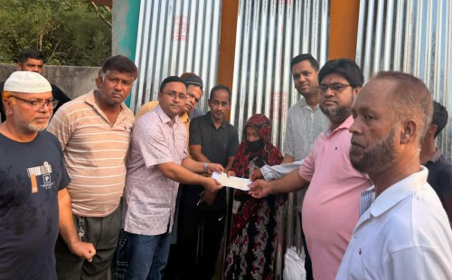 মাতুভূঞা অগ্নিকাণ্ডে ক্ষতিগ্রস্ত পরিবার গুলোকে   উপজেলা প্রশাসন’র সহয়তা