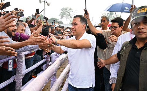 কিছু গোষ্ঠী দেশে অস্থিরতা সৃষ্টির চেষ্টা করছে  -ফেনীতে প্রধানমন্ত্রী তারেক রহমান