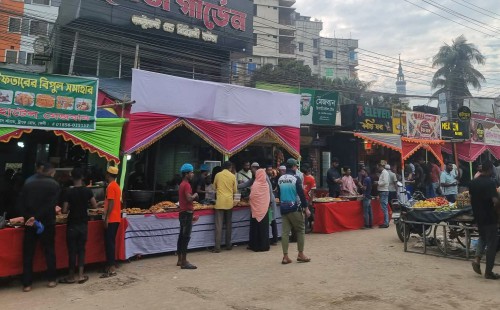 রমজানে পাল্টে গেছে ফেনী শহর’র দৃশ্যপট