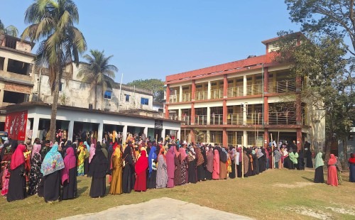 ভোটের ফলাফল বিশ্লেষন; ফেনী-৩  ধানের শীষের দূর্গে হানা দিয়েছে দাঁড়িপাল্লা!