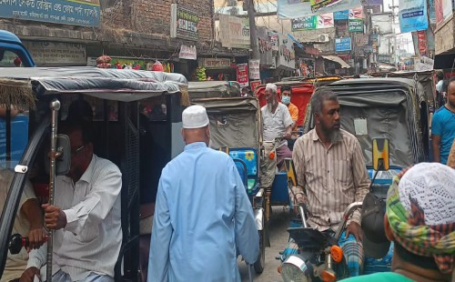 দাগনভূঞা সিএনজি অটোরিকশার দৌরাত্ম