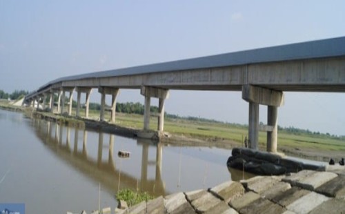 সাহেবেরহাট ব্রিজ রক্ষায় বালু উত্তোলন ও পরিবহনে নিষেধাজ্ঞা