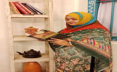 শব্দের  শিল্পী কবি শারমিন নিশু