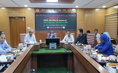 ফেনীতে জুলাই শহীদ ও গণঅভ্যুত্থান দিবস  পালনে জেলা প্রশাসনের ব্যাপক প্রস্তুতি