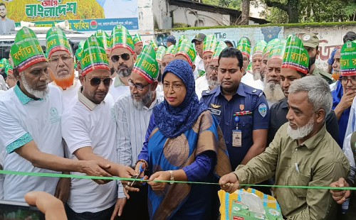 ফেনীতে বৃক্ষরোপণ অভিযান ও মেলার উদ্বোধন