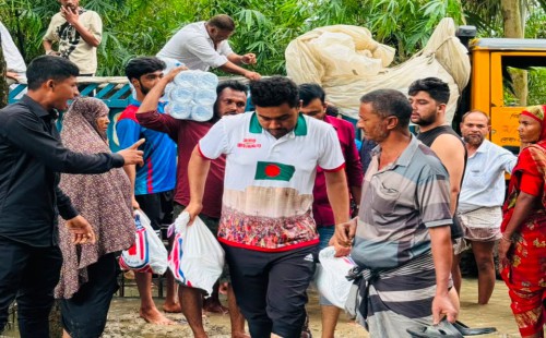 চট্টগ্রামের বন্যাকবলিত ৩ শতাধিক  পরিবারের পাশে সৌদি আরবস্থ ফেনী প্রবাসী ফোরাম